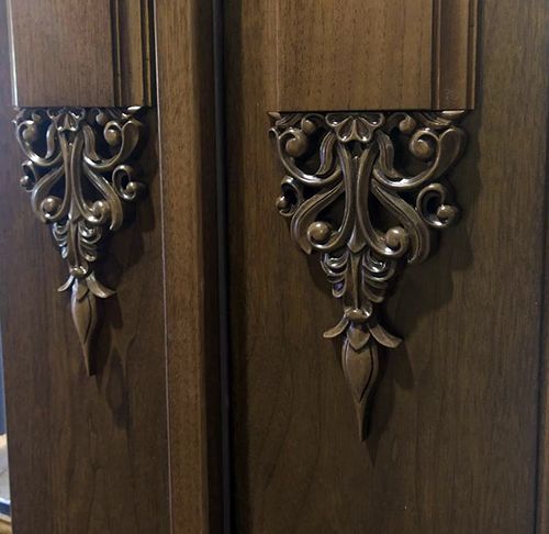 Turpin #27690
Custom carving detail