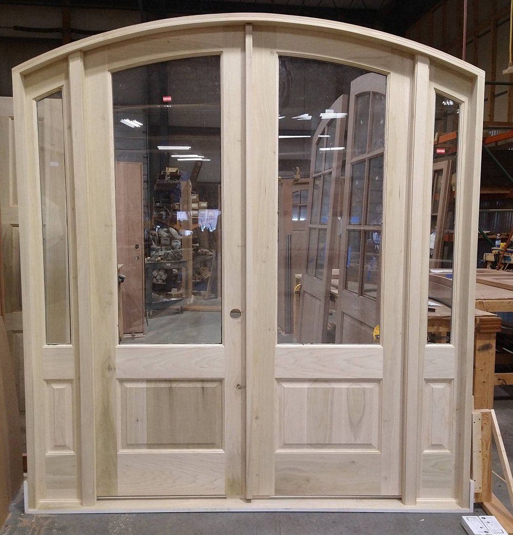 Poplar interior door unit shown unfinished to be painted.