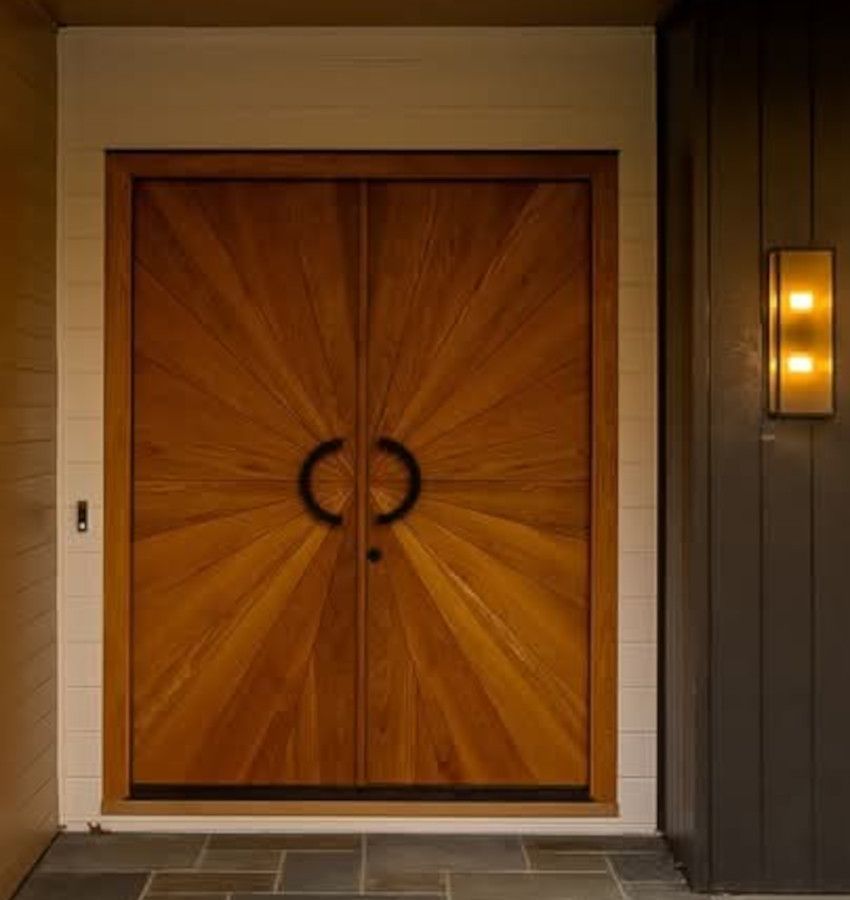 Foxhall #28806 Installed
Flat sawn white oak with sunburst pattern planks
Hoppe contemporary multi-point lock system
Custom made pull handles
Bethesda, MD