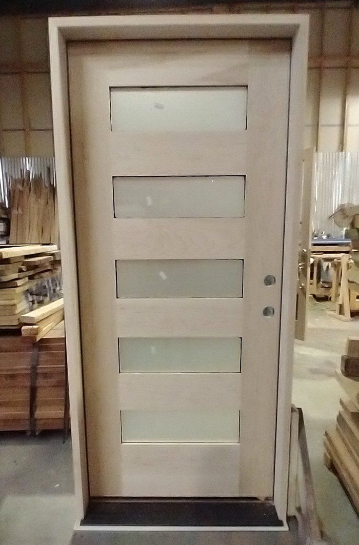 Maple door with acid etch glass