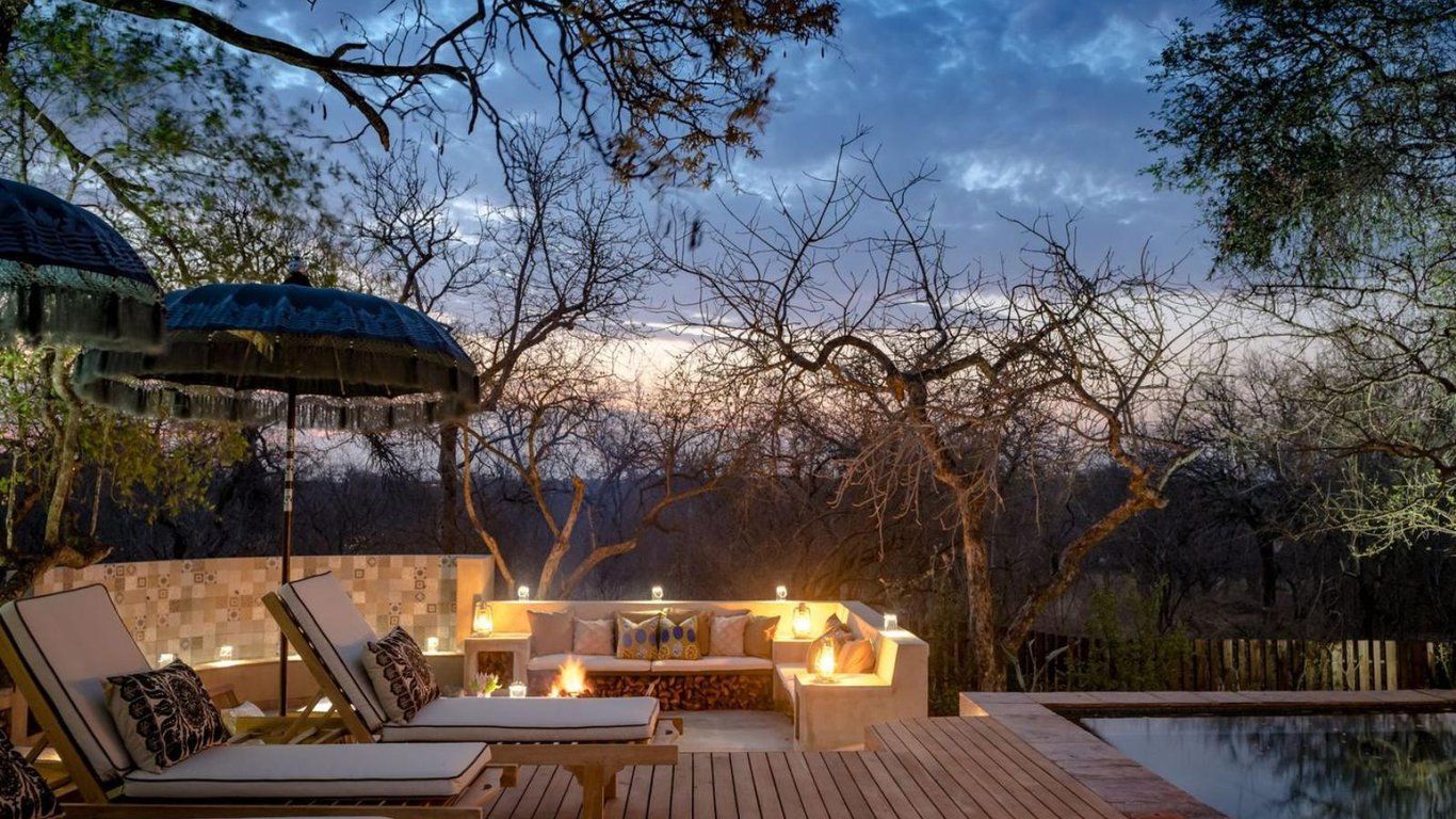 Safari Moon Bush Lodge