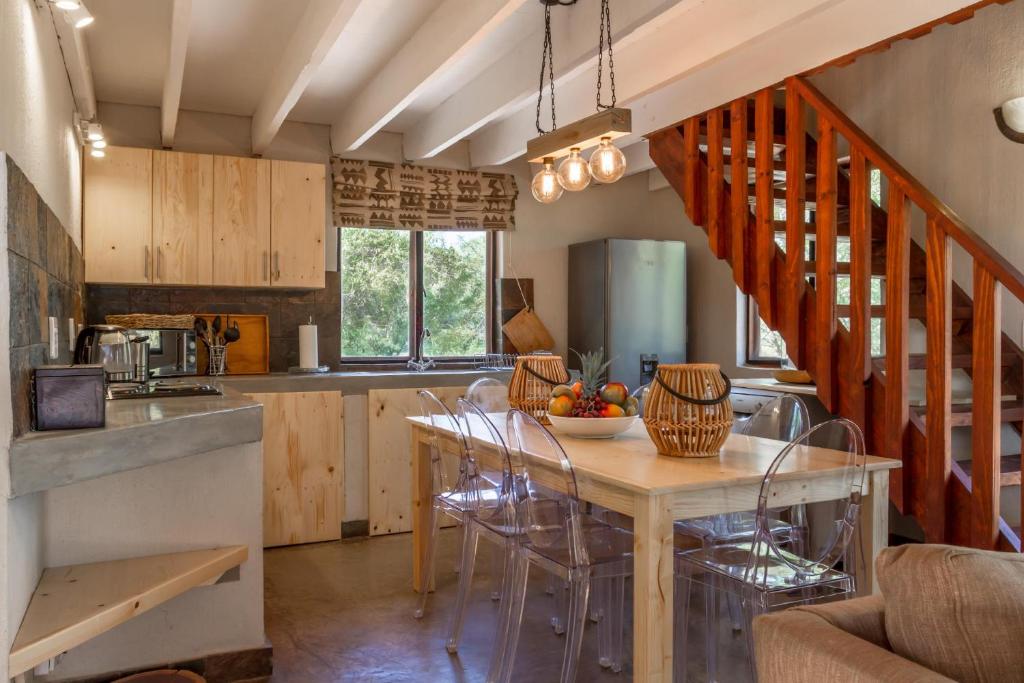 Zebra Lodge Kitchen