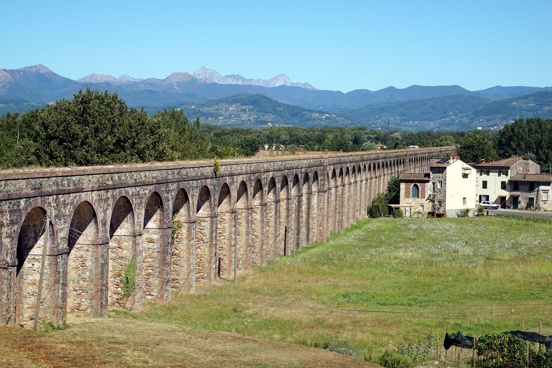 Aqueduct of Nottolini, Lucca