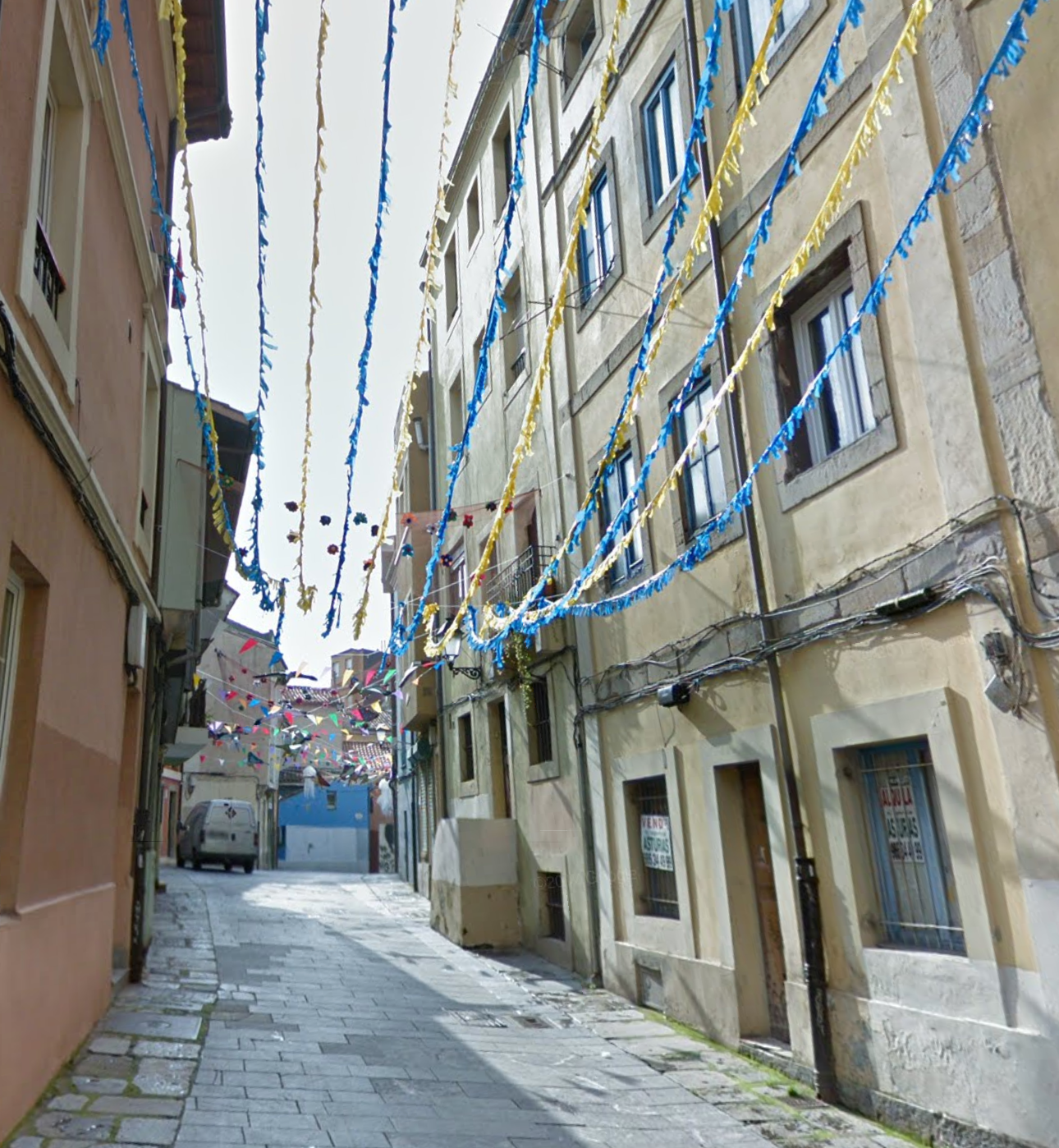 Barrio de Cimadevilla by Google Earth