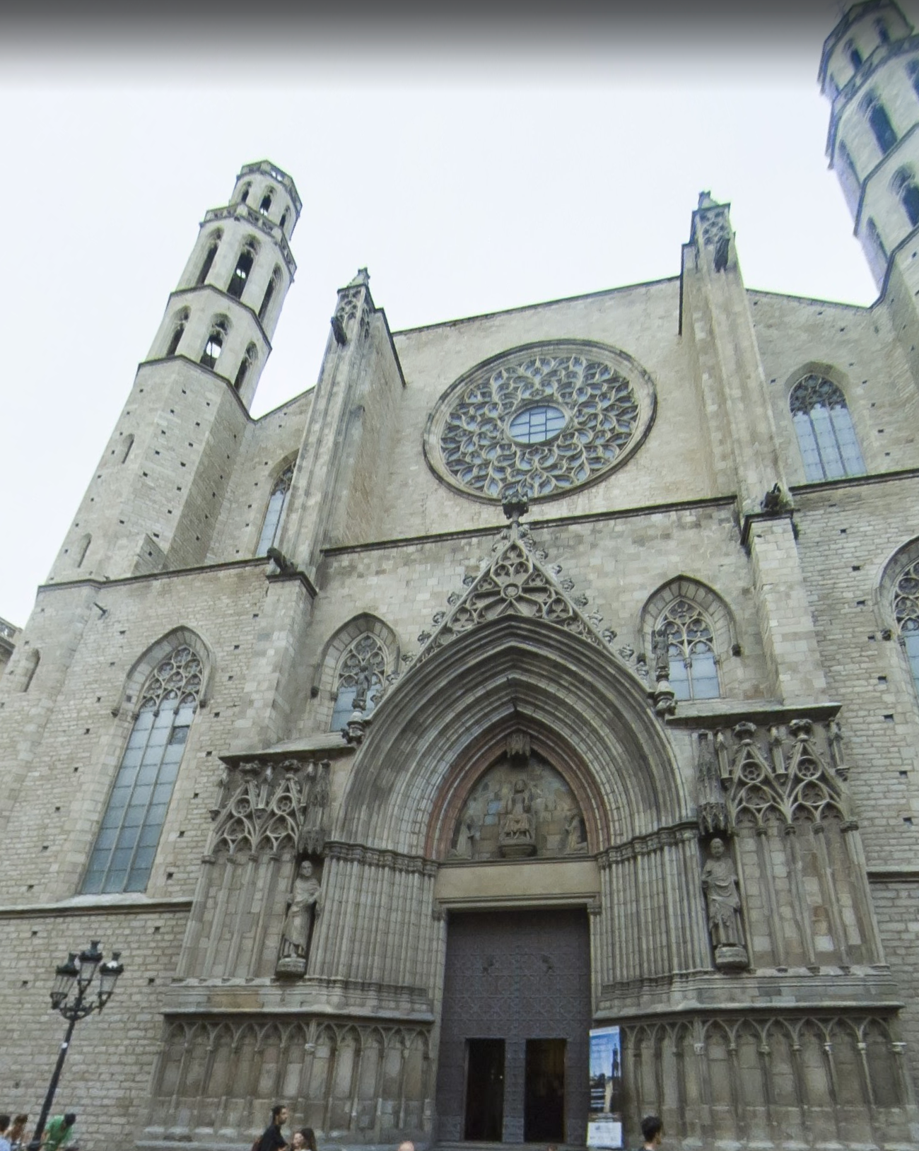 Basilica of Santa Maria del Mar by Google Earth