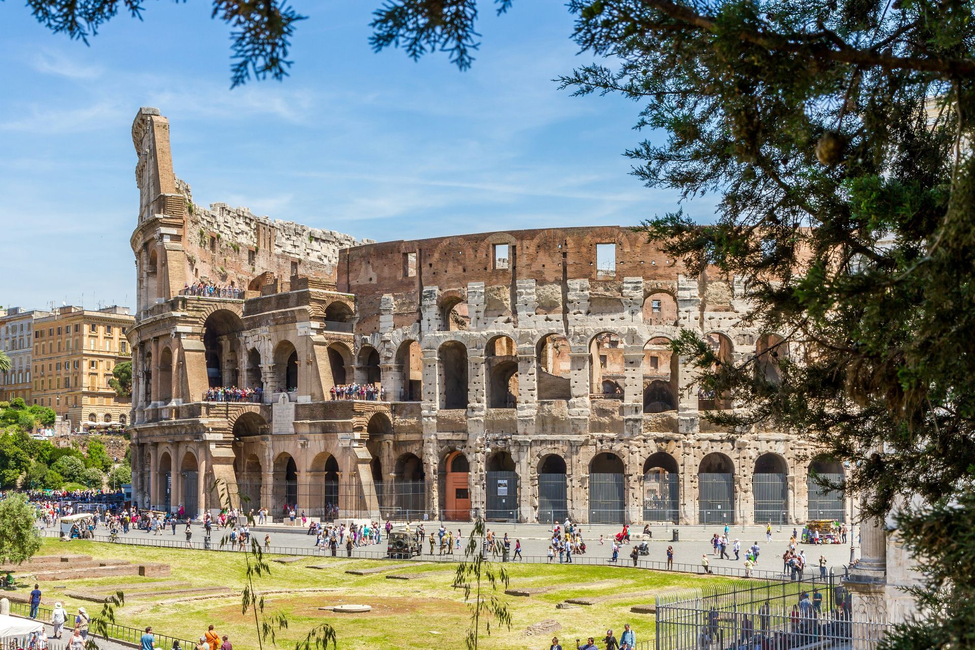 Book a guided Colosseum tour