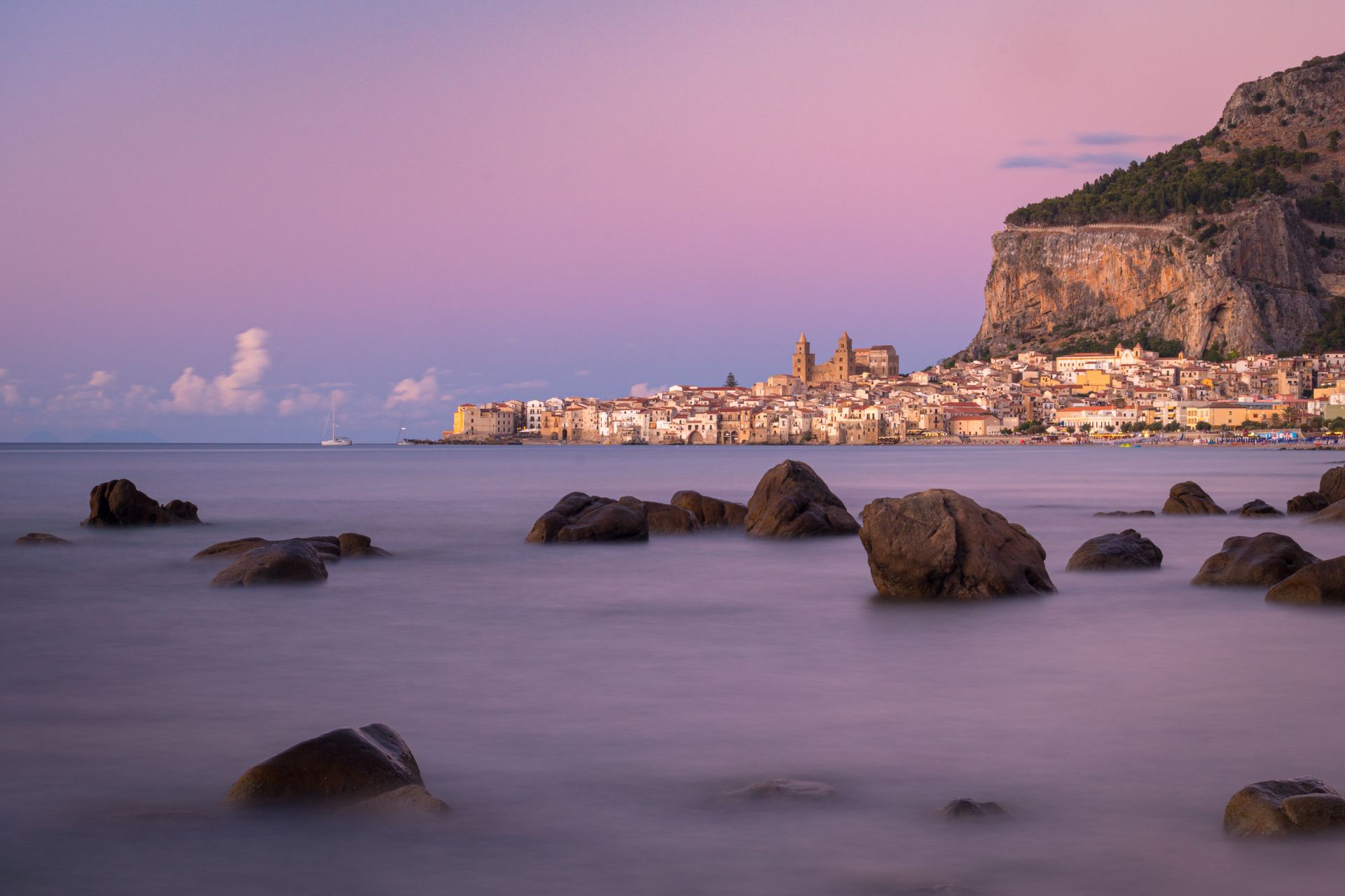 Cefalù's Scenic Vantage Points