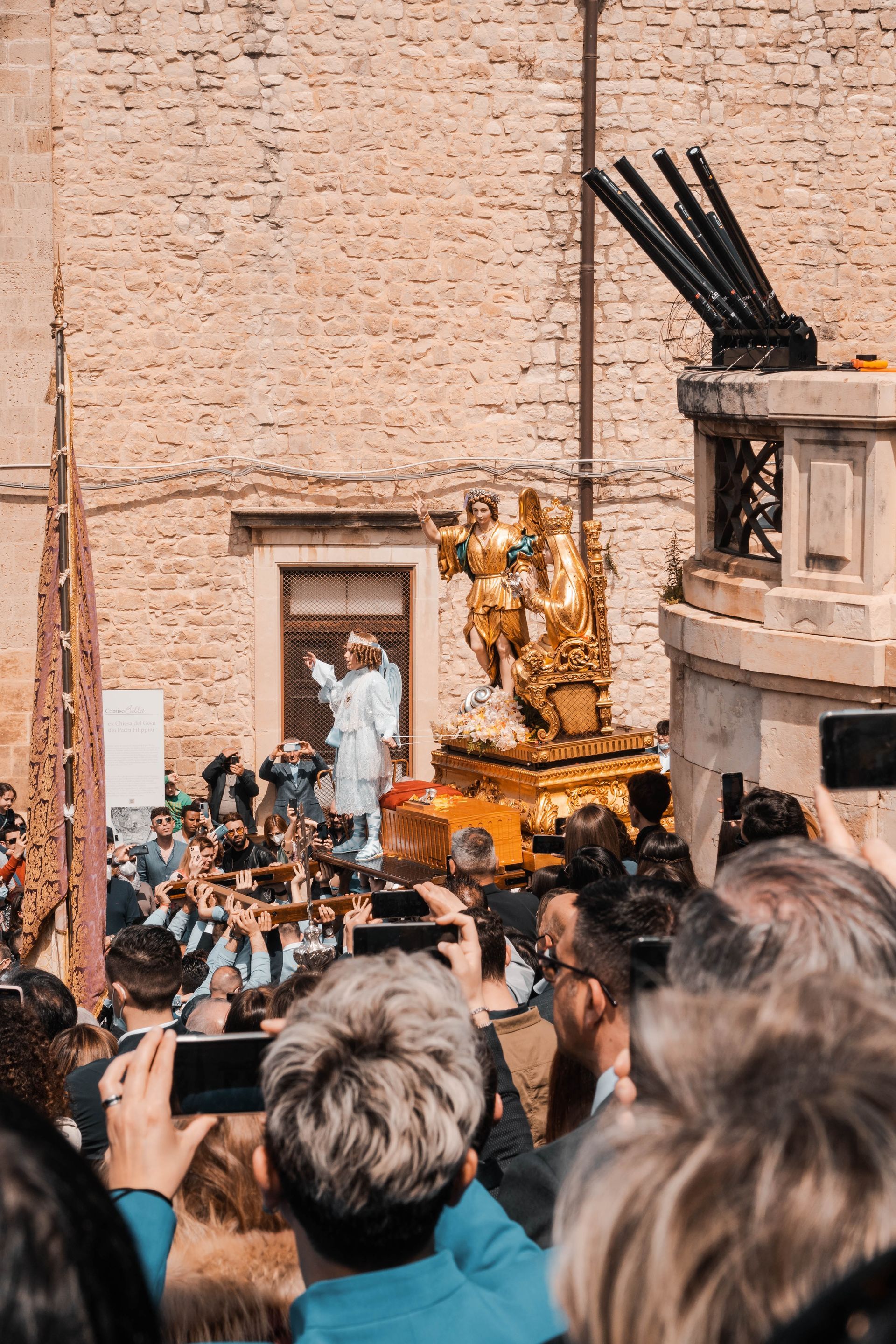 Cefalù's Vibrant Events
