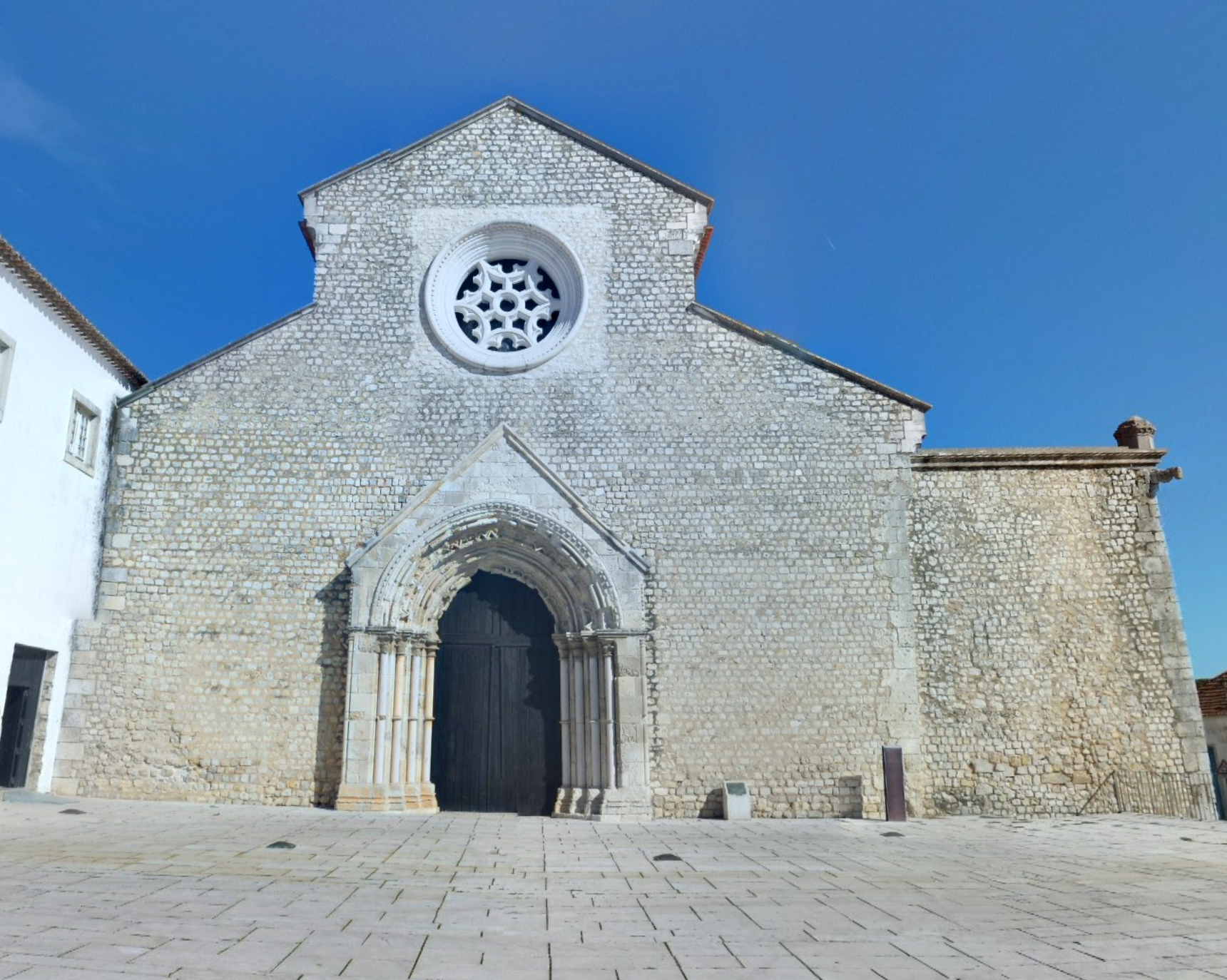 Convento de São Francisco by Google Earth