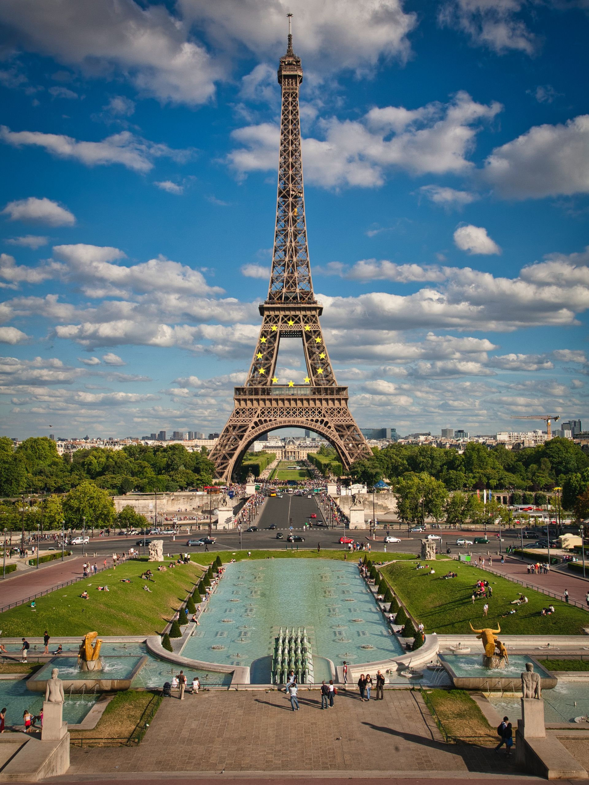 Eiffel Tower Picnic