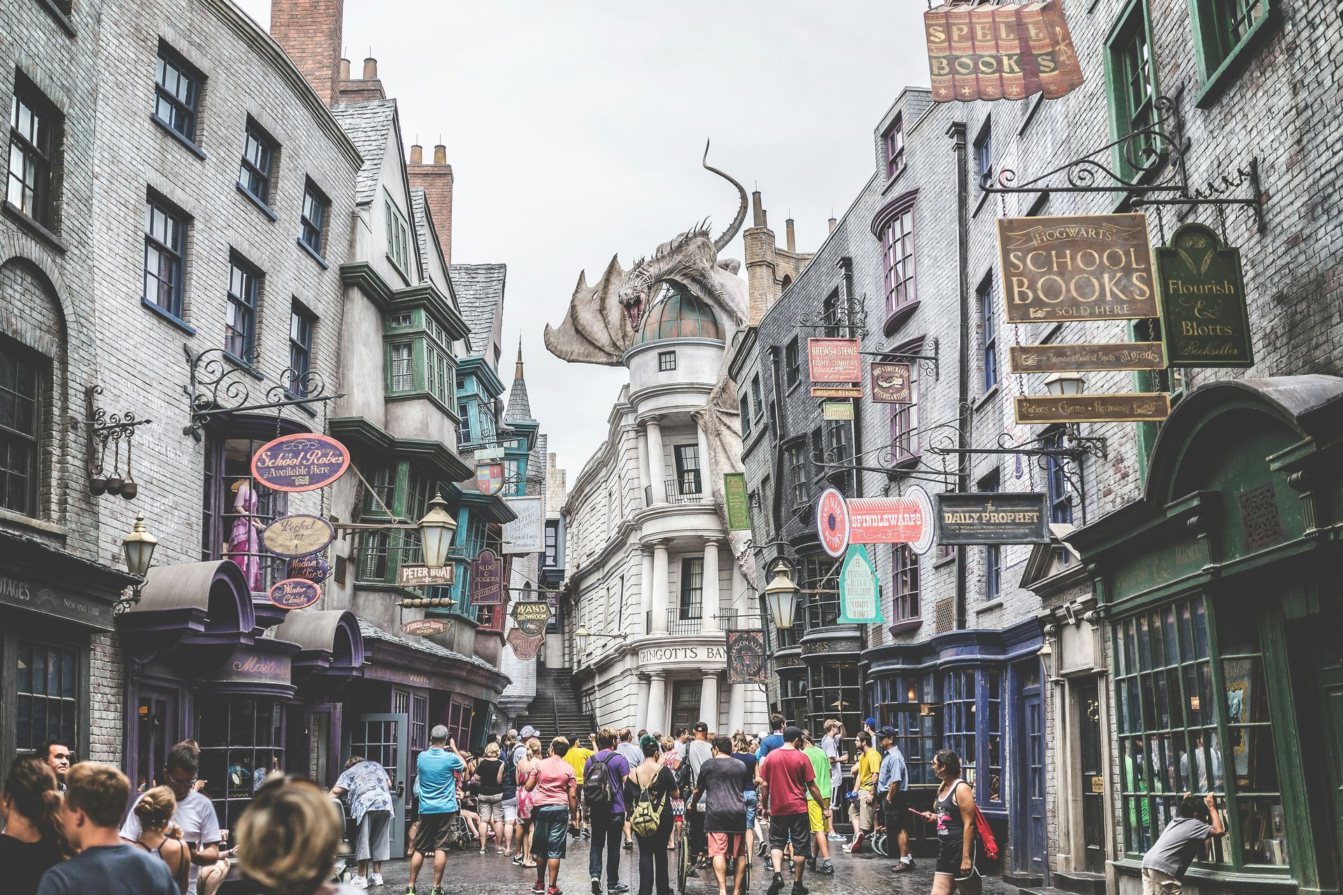 Explore London’s Potter-Filled Streets