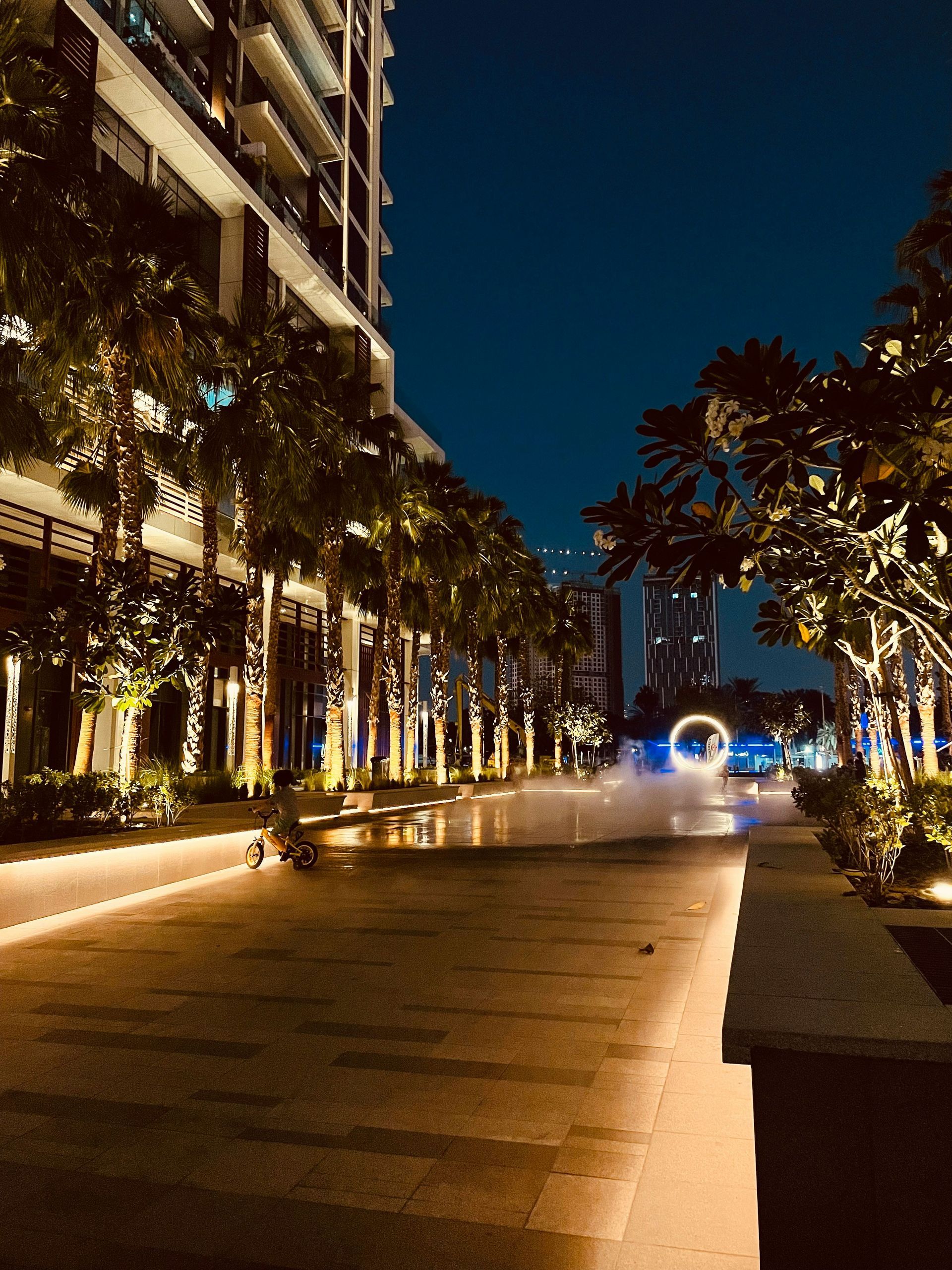 Exploring Dubai’s Neighborhoods