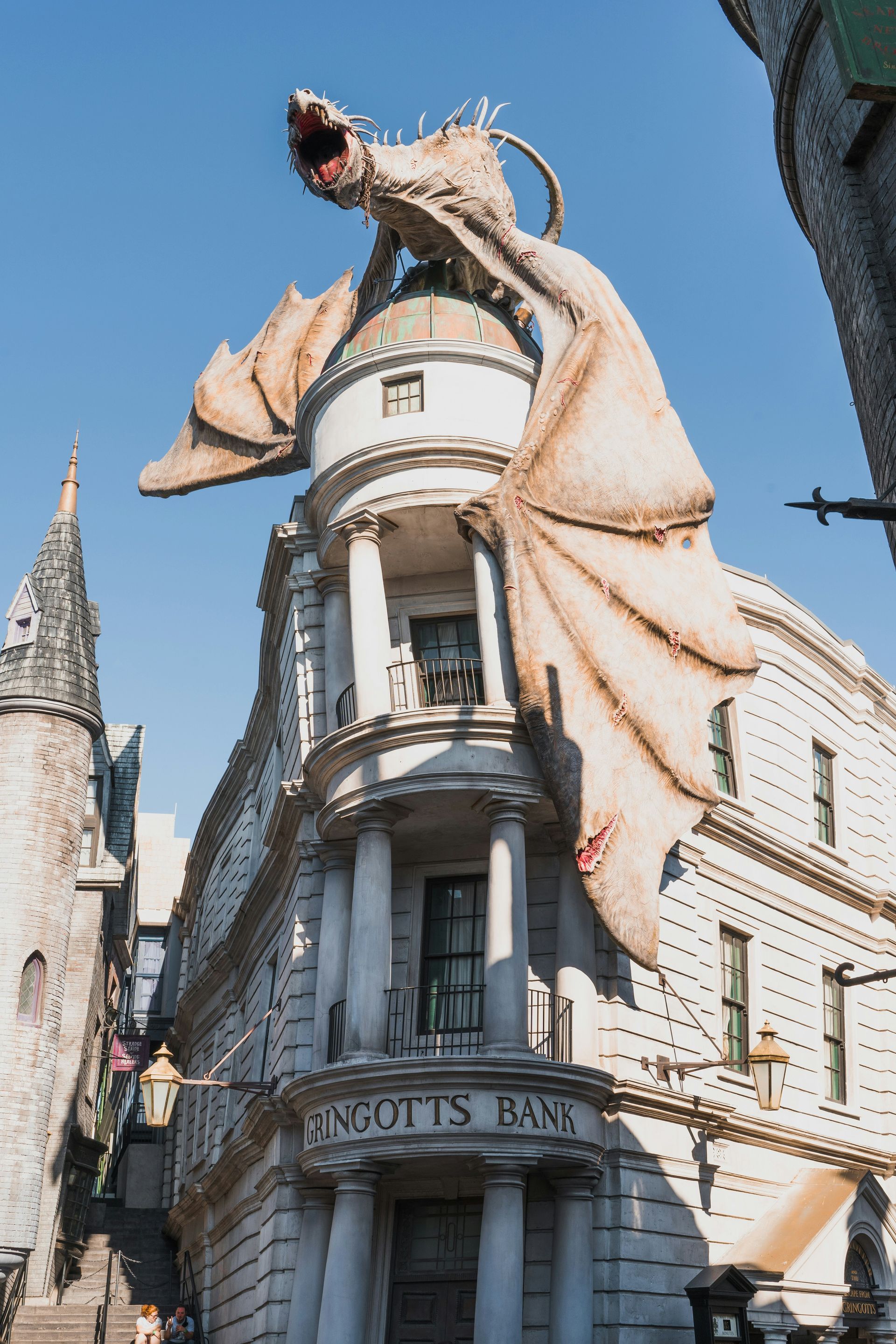 GRINGOTTS WIZARDING BANK
