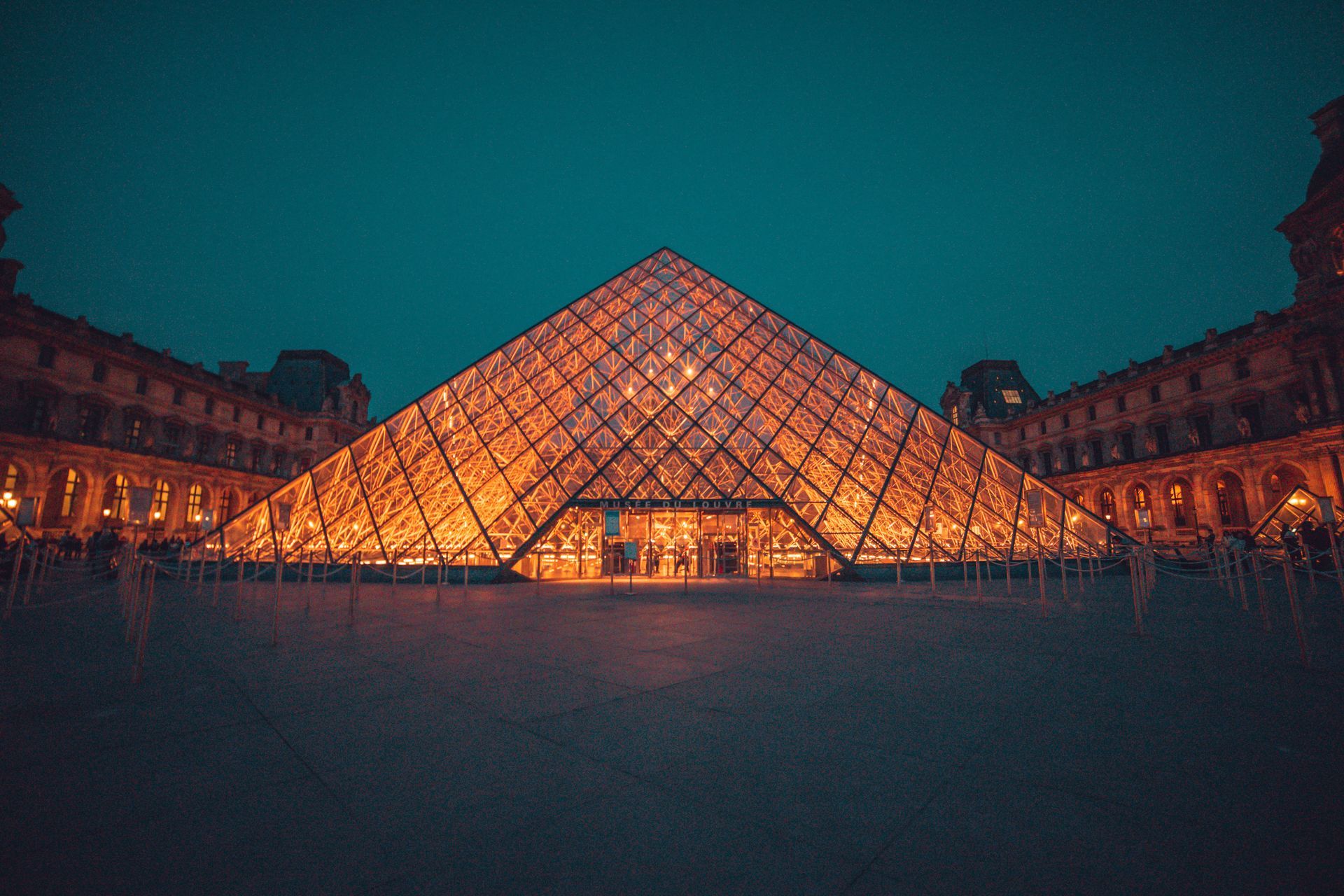 Louvre Museum