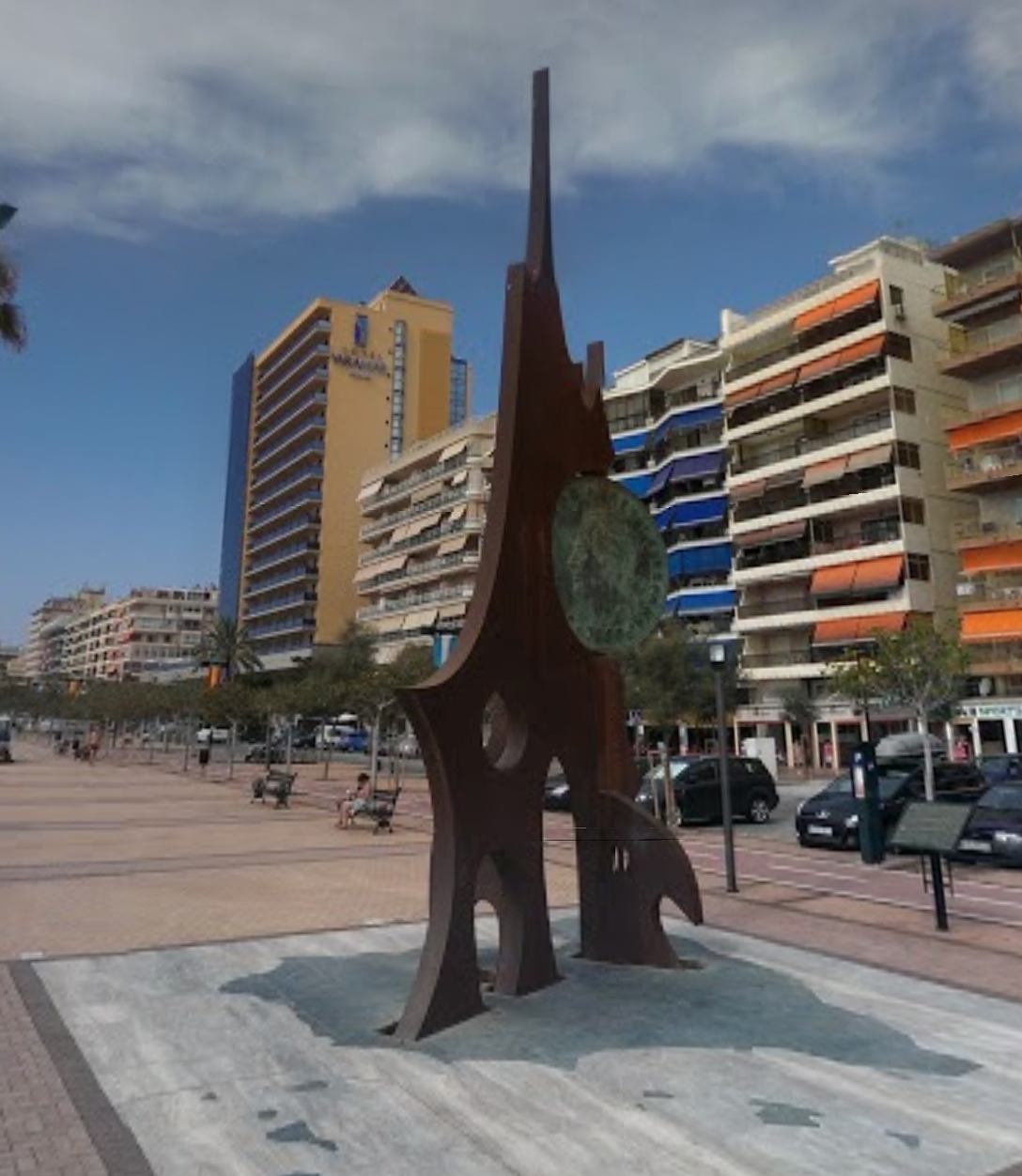 Monumento a La Peseta by Google Earth