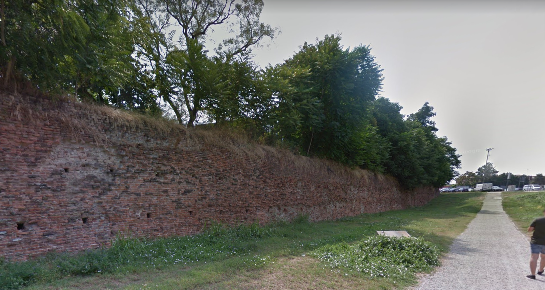 Mura di Ferrara by Google Earth