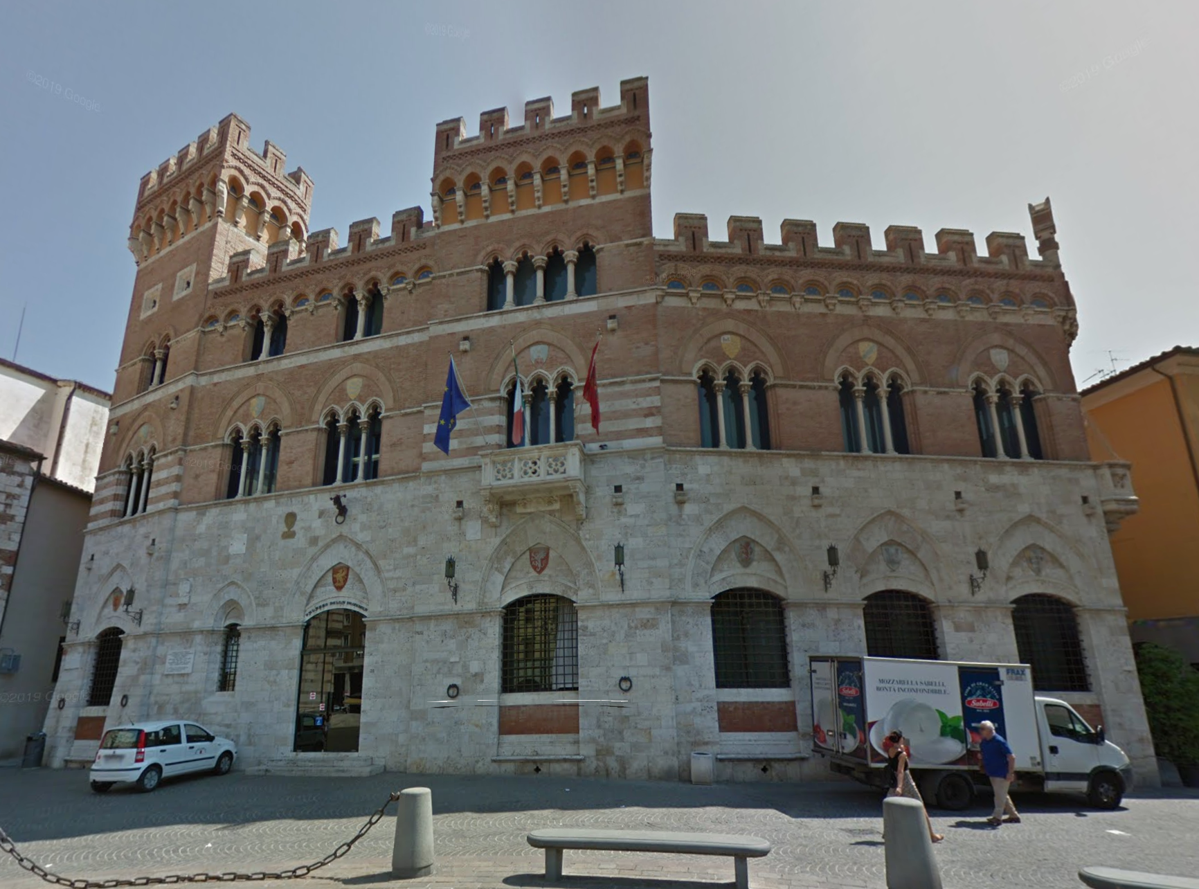 Palazzo Aldobrandeschi by Google Earth