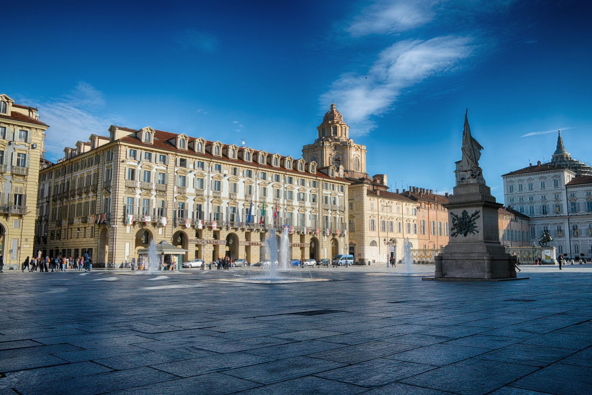 Piazza Castello