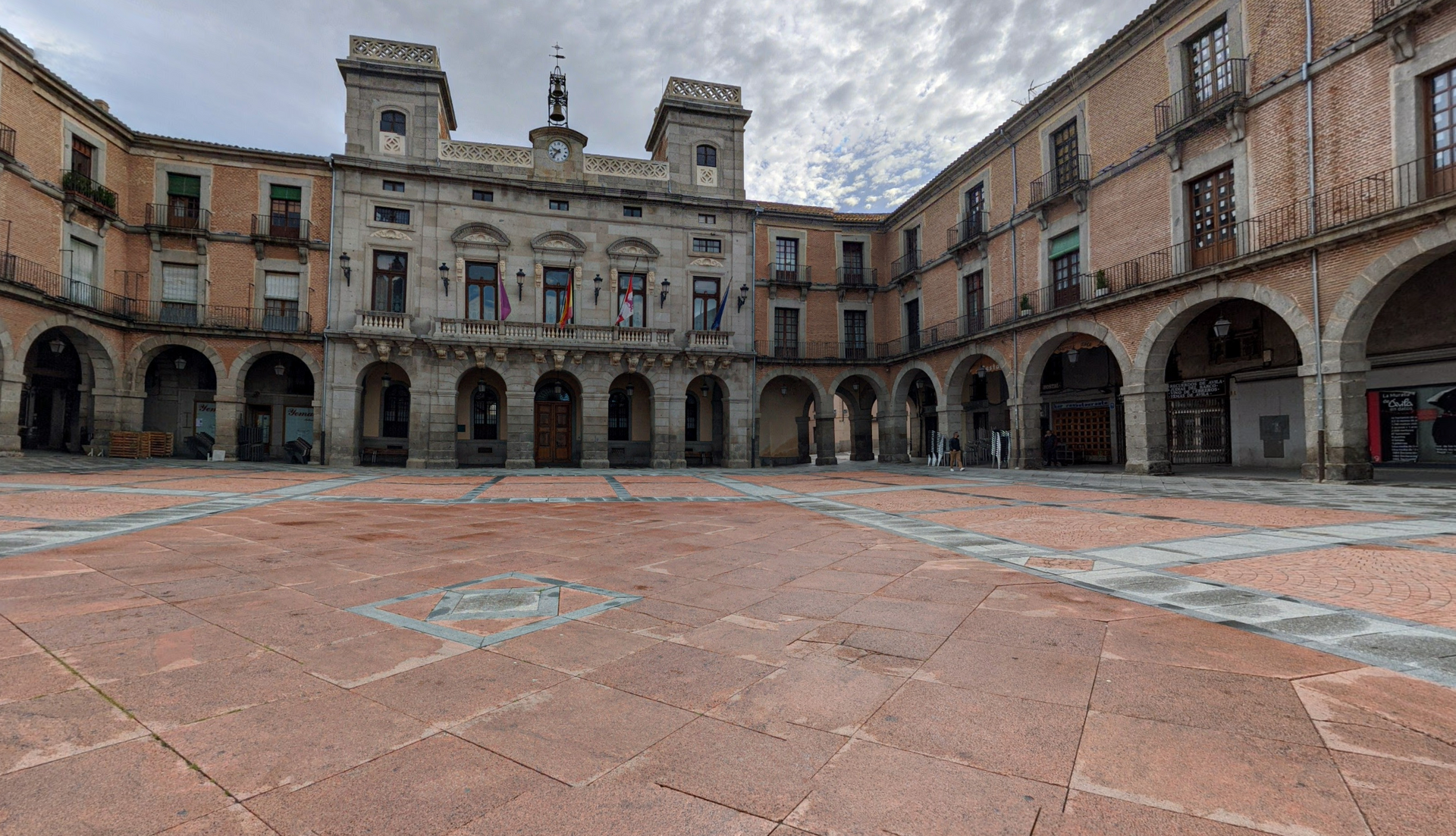 Plaza del Mercado Chico by Google Earth