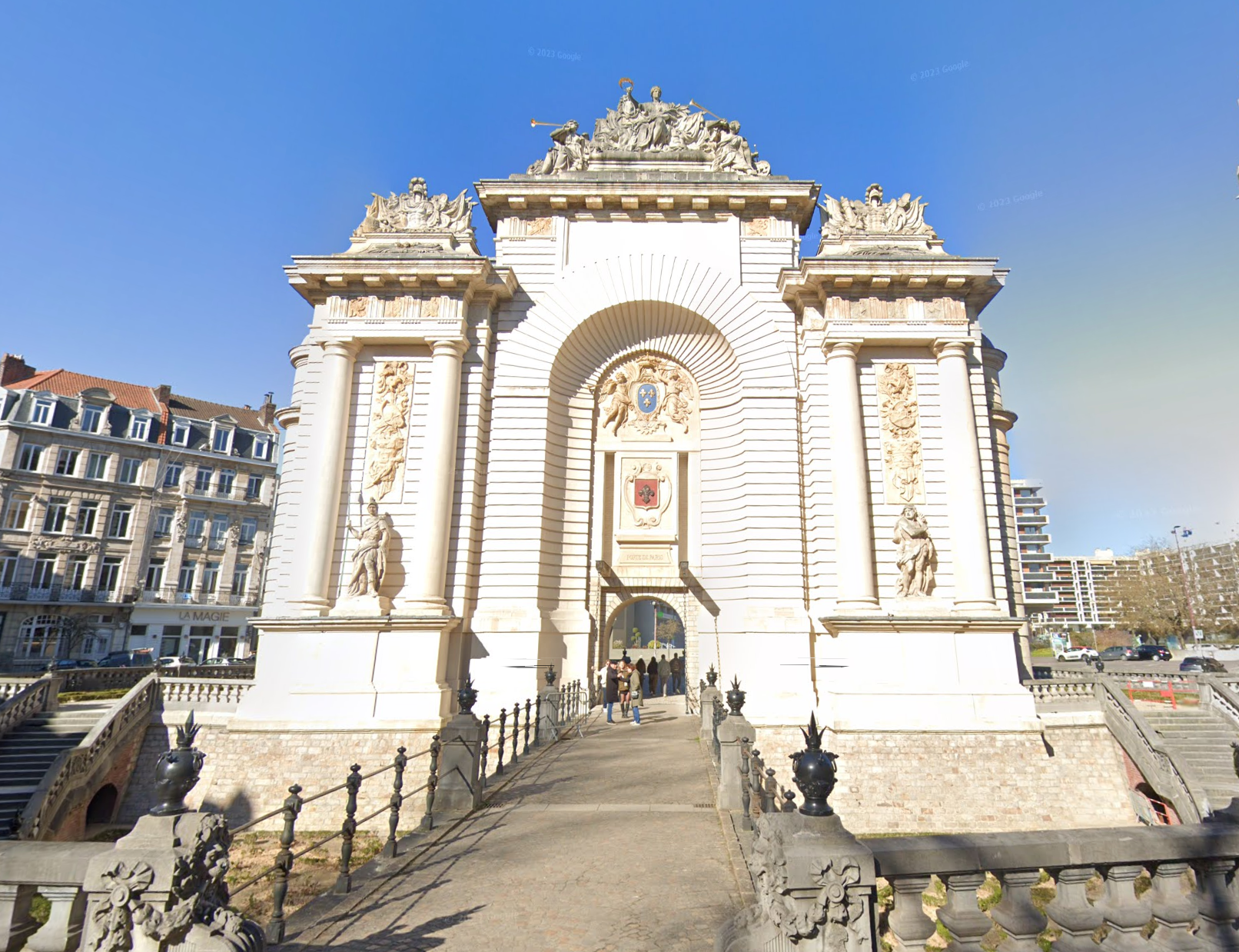 Porte de Paris by Google Earth