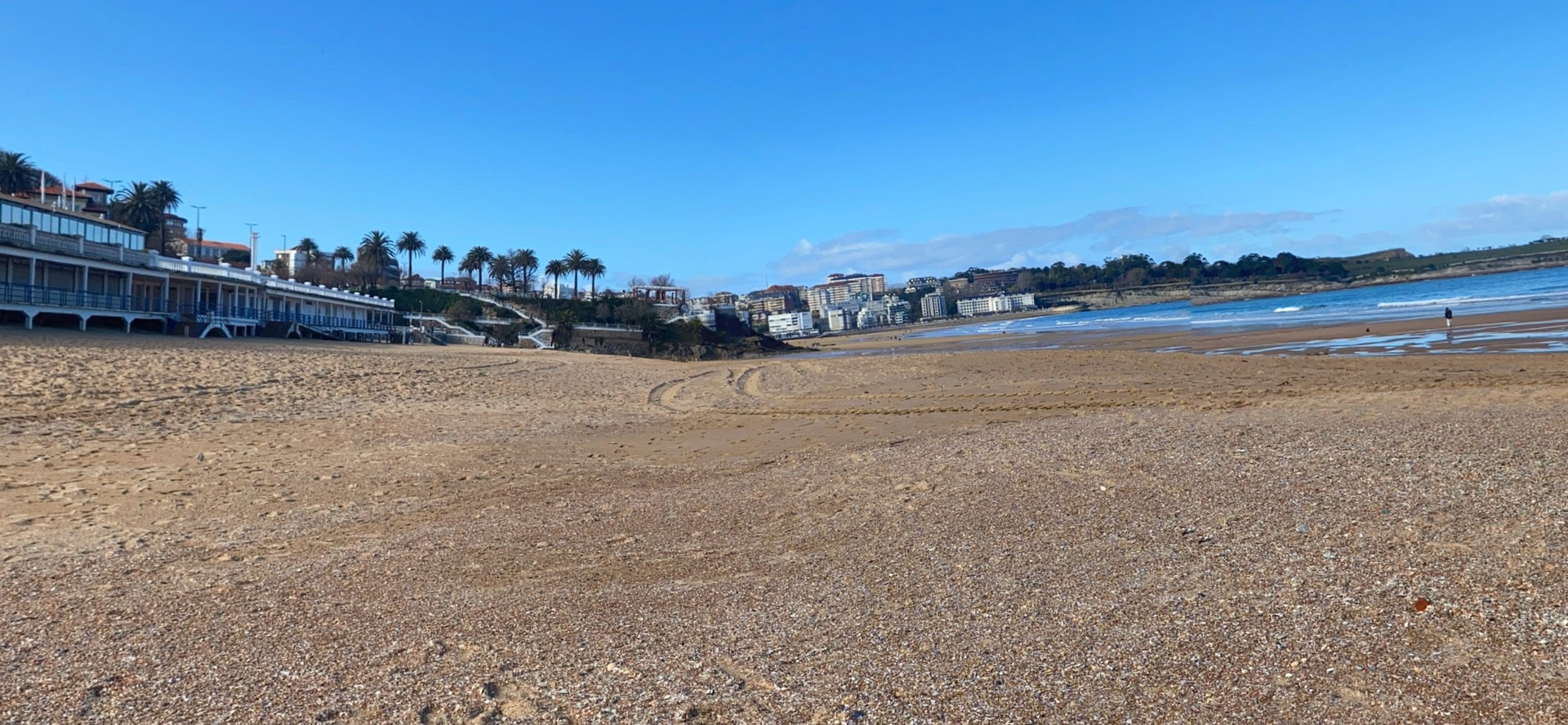 Primera Playa del Sardinero by Google Earth