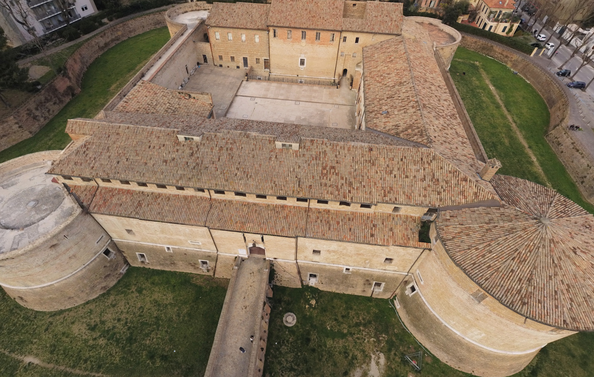 Rocca Constanza by Google Earth