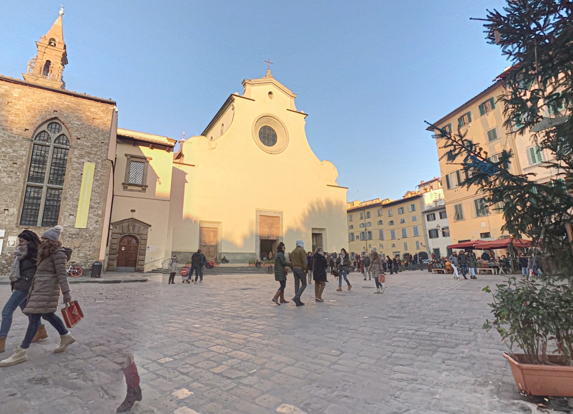 Santo Spirito Square by Google Earth