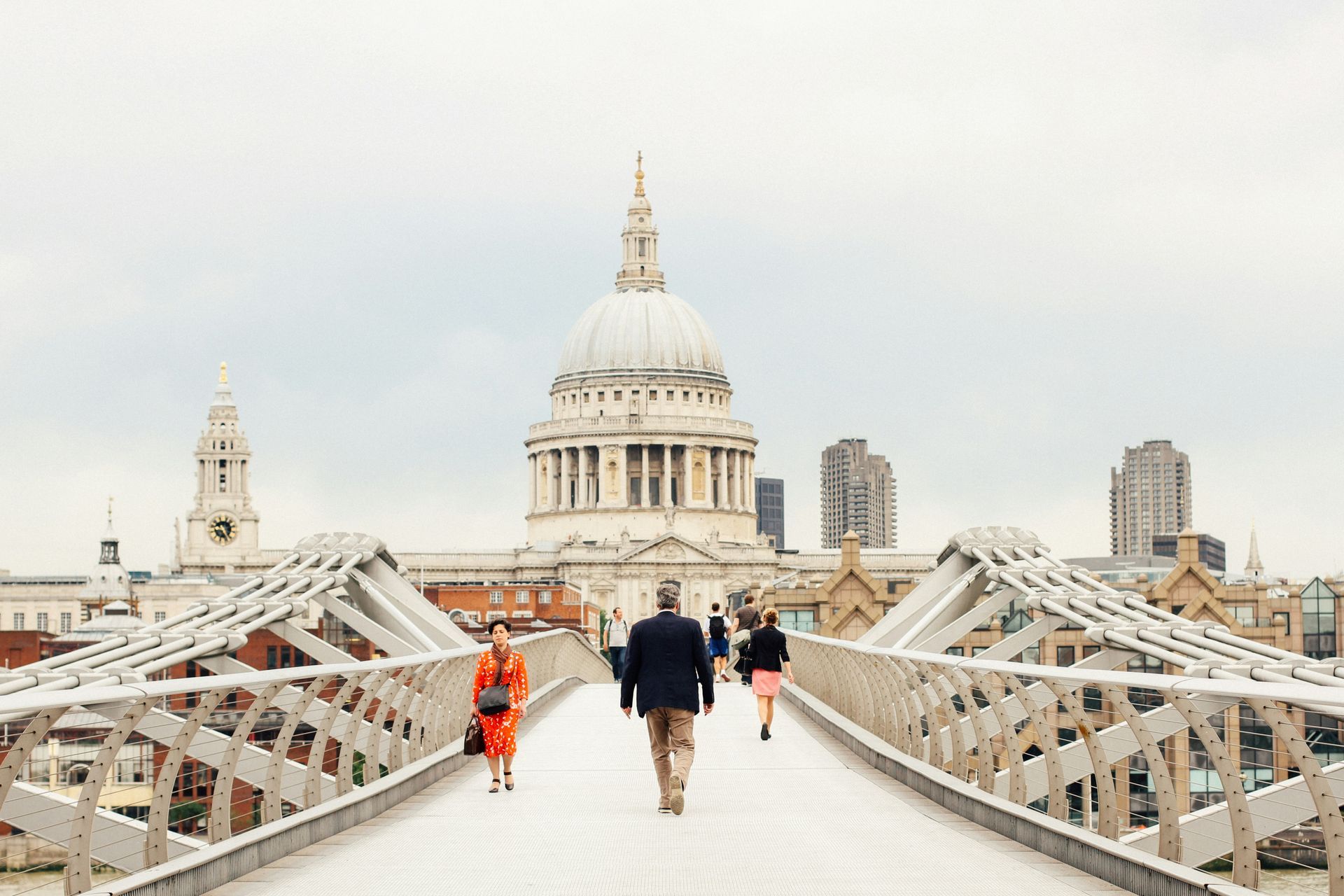 Walking Tours and Free Guides