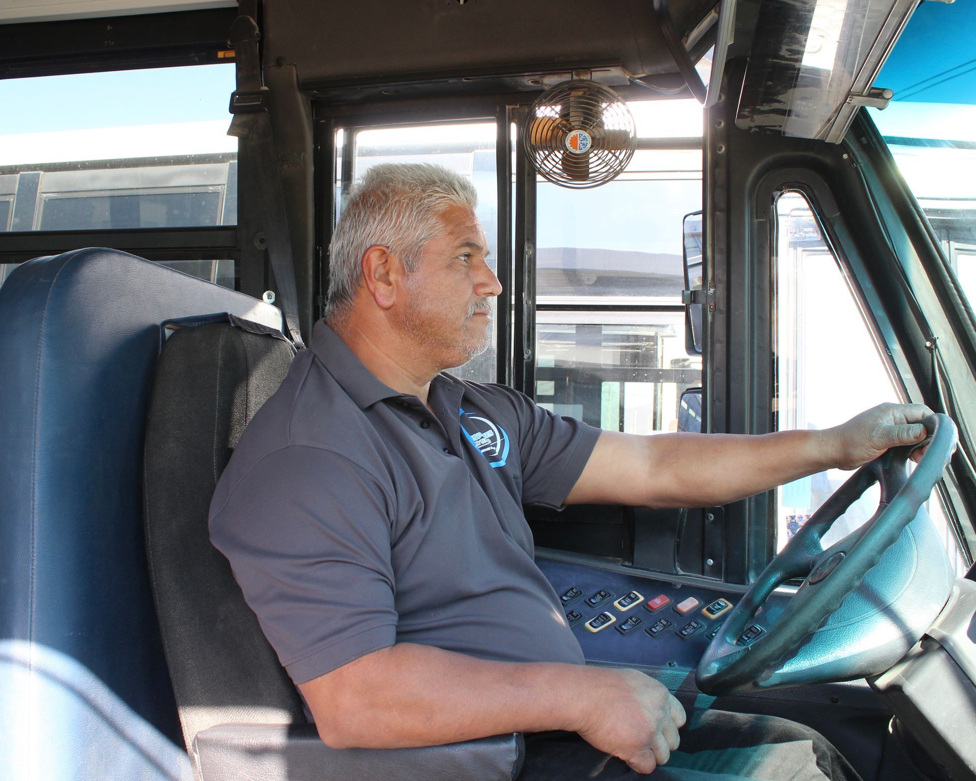 TRANSPORTES NUEVA TIJUANA