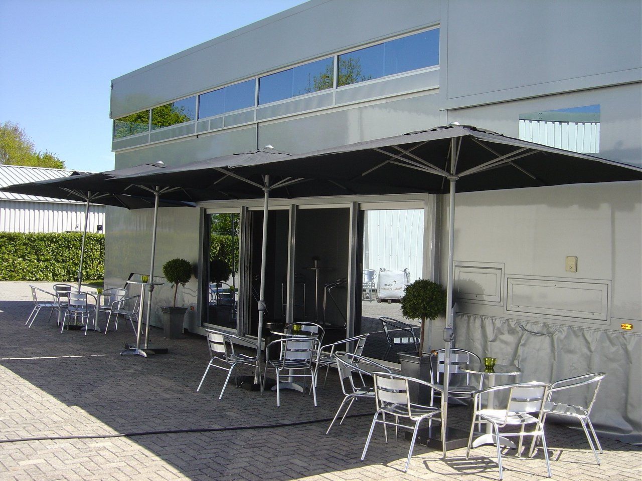 Hospitality unit