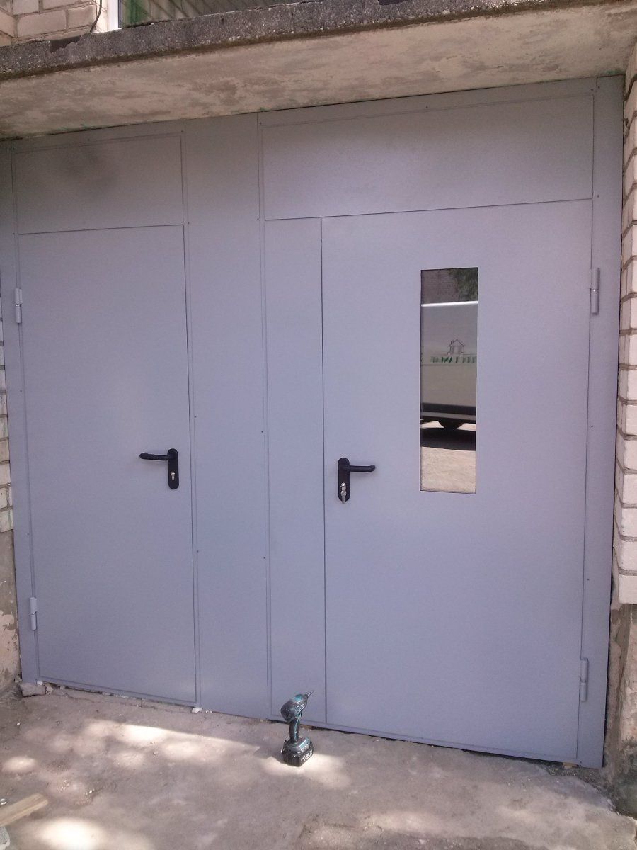 Lauko, šarvo, plastikinės durys