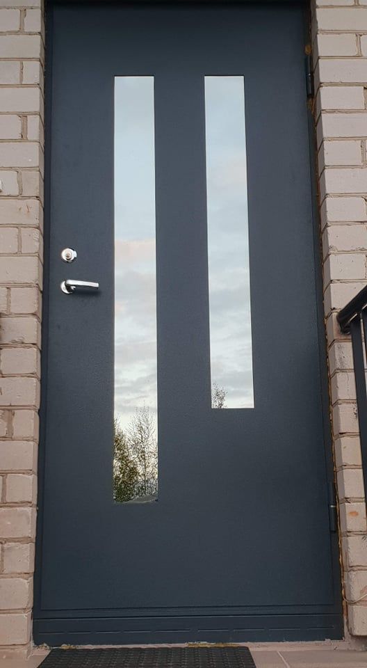 Lauko, šarvo, plastikinės durys