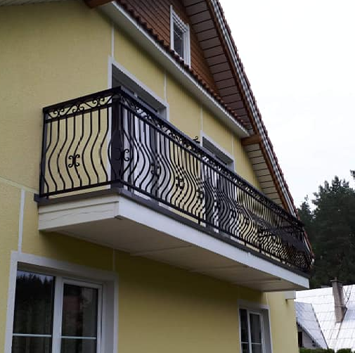 Prancūziški balkonų turėklai