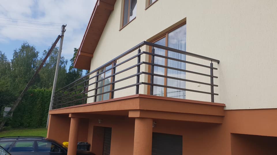 Prancūziški balkonų turėklai