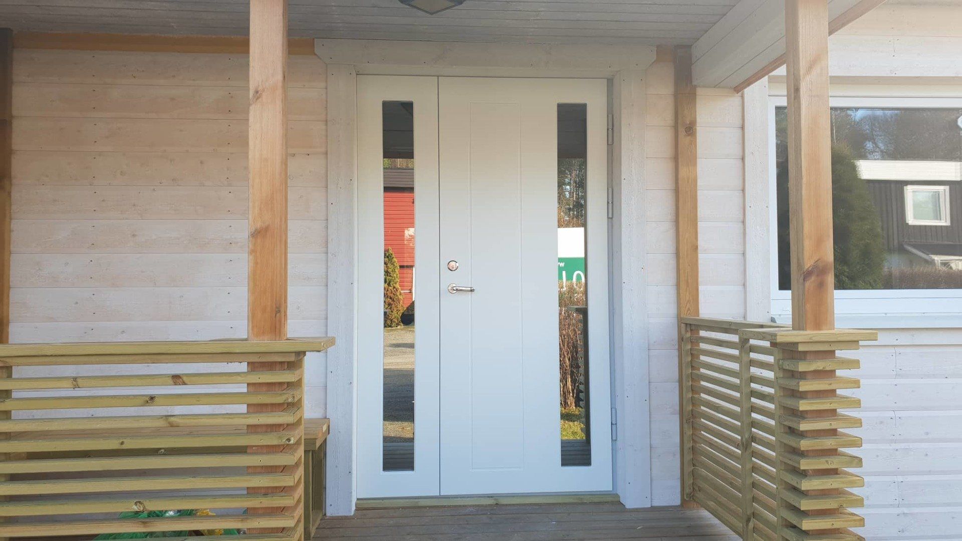 Lauko, šarvo, plastikinės durys