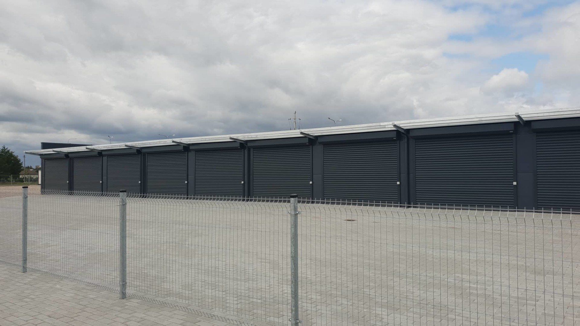 Moduliniai lengvos konstrukcijos pastatai