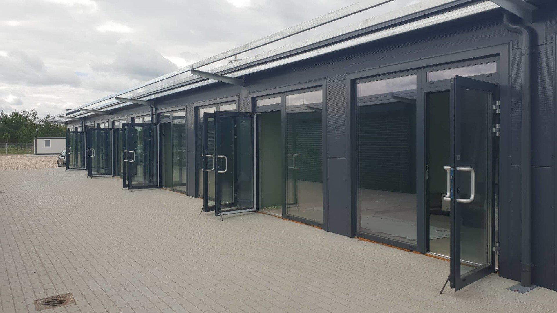 Moduliniai lengvos konstrukcijos pastatai