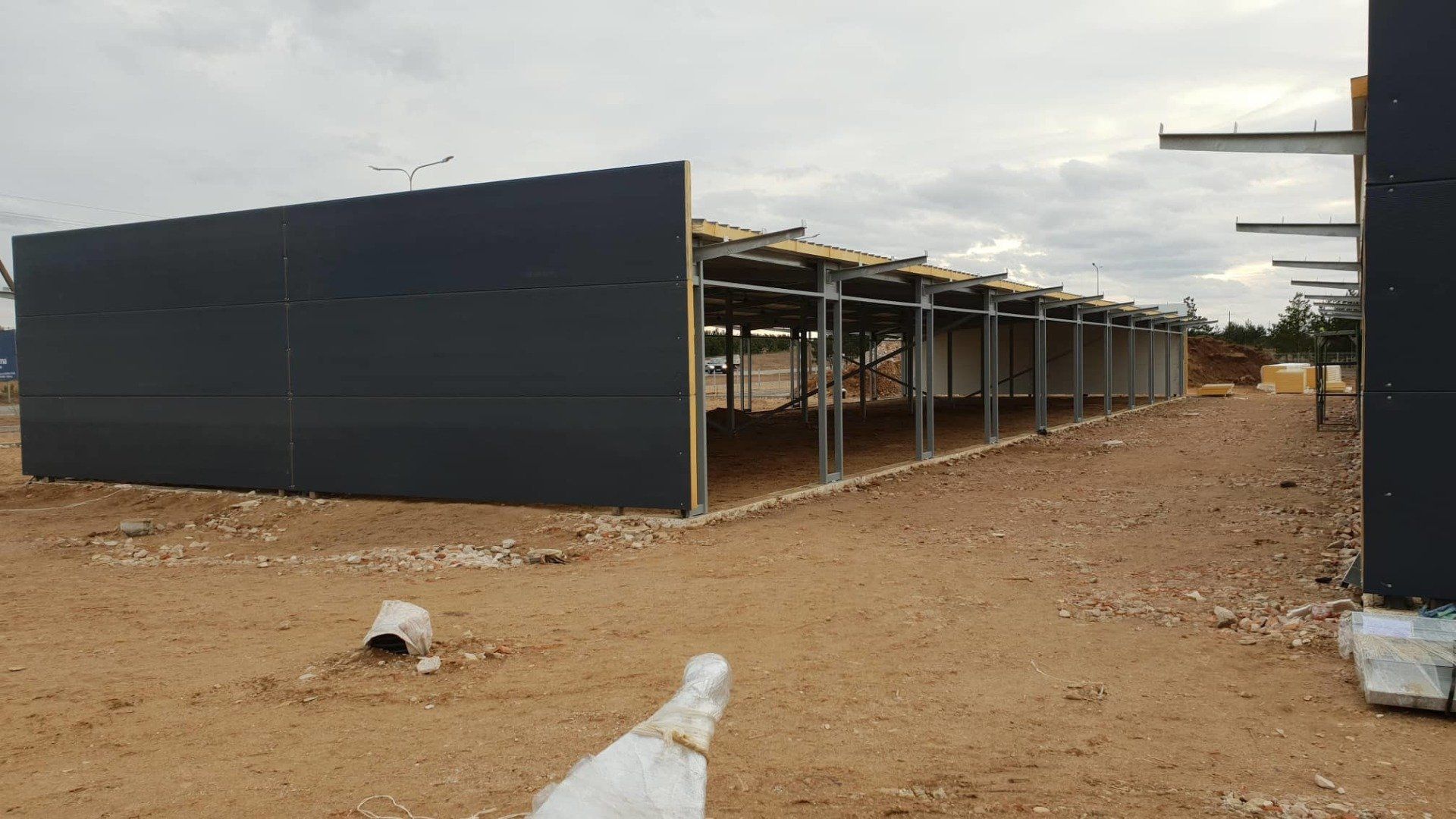 Moduliniai lengvos konstrukcijos pastatai