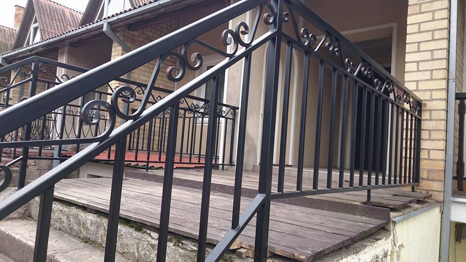 Metaliniai turėklai