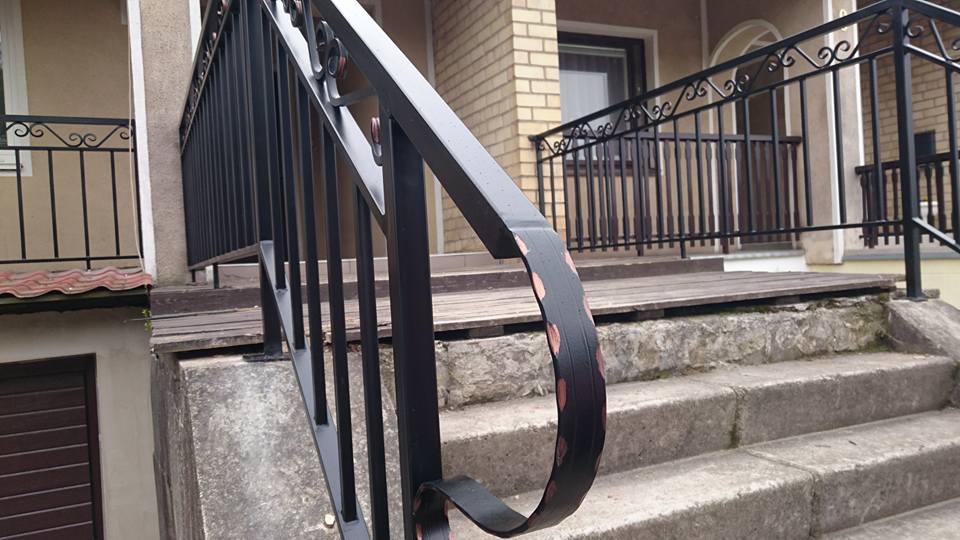 Metaliniai turėklai