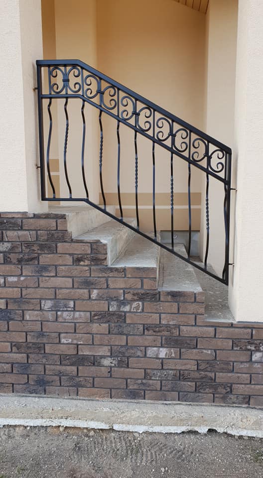 Metaliniai turėklai