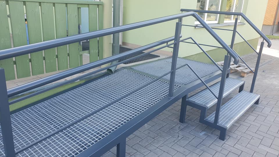 Metaliniai turėklai