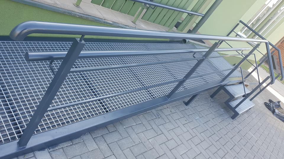 Metaliniai turėklai