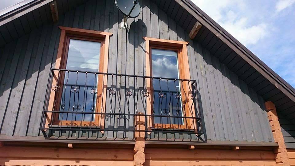 Prancūziški balkonų turėklai