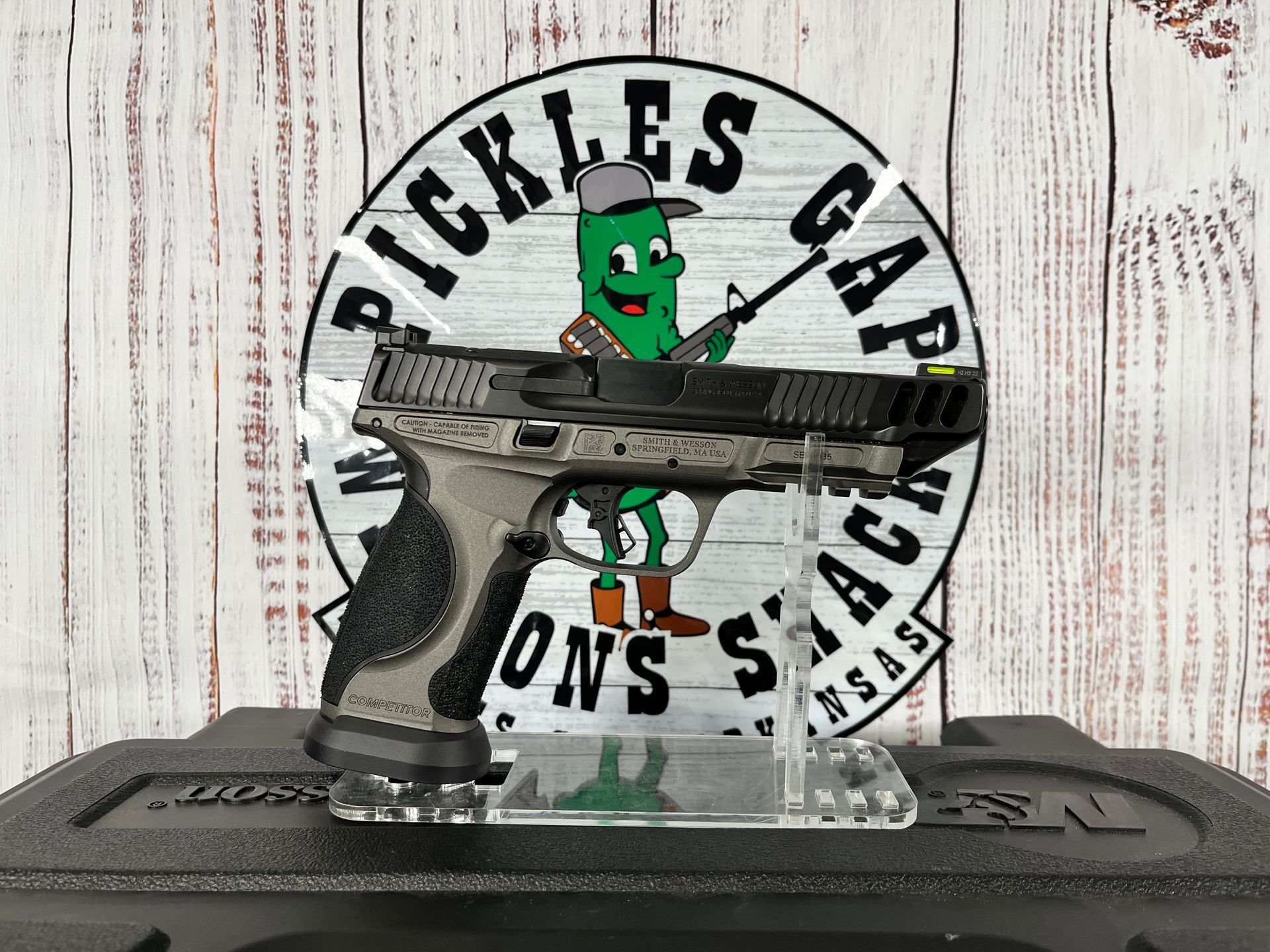 Smith & Wesson M&P 9mm Competitor w/ Original Box