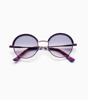 occhiali da sole con lenti viola