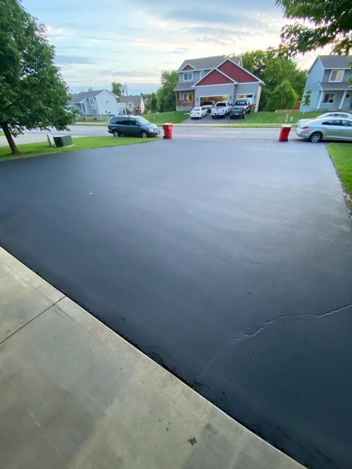 Closeup Look Of A Driveway — NBR Asphalt Isanti, MN — NBR Asphalt
