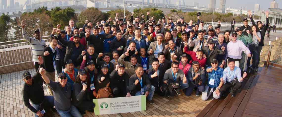 Volunteers with HOPE Japan