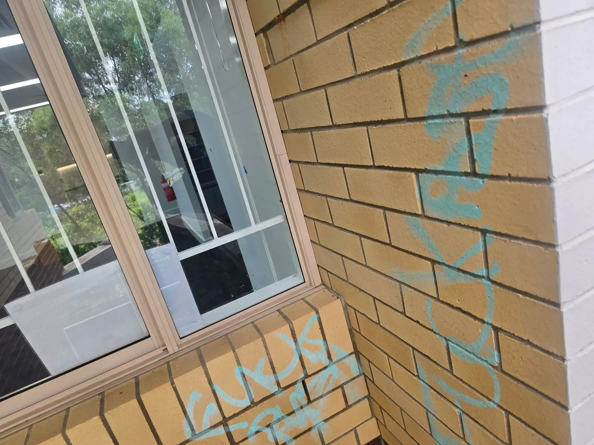 graffiti removal