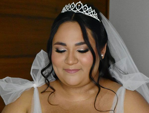  JANETH SEGURA MAQUILLISTA